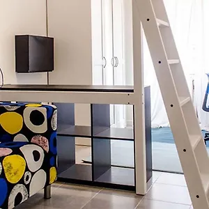 Kamchū Apartments: Piazza Bologna Affittacamere Roma